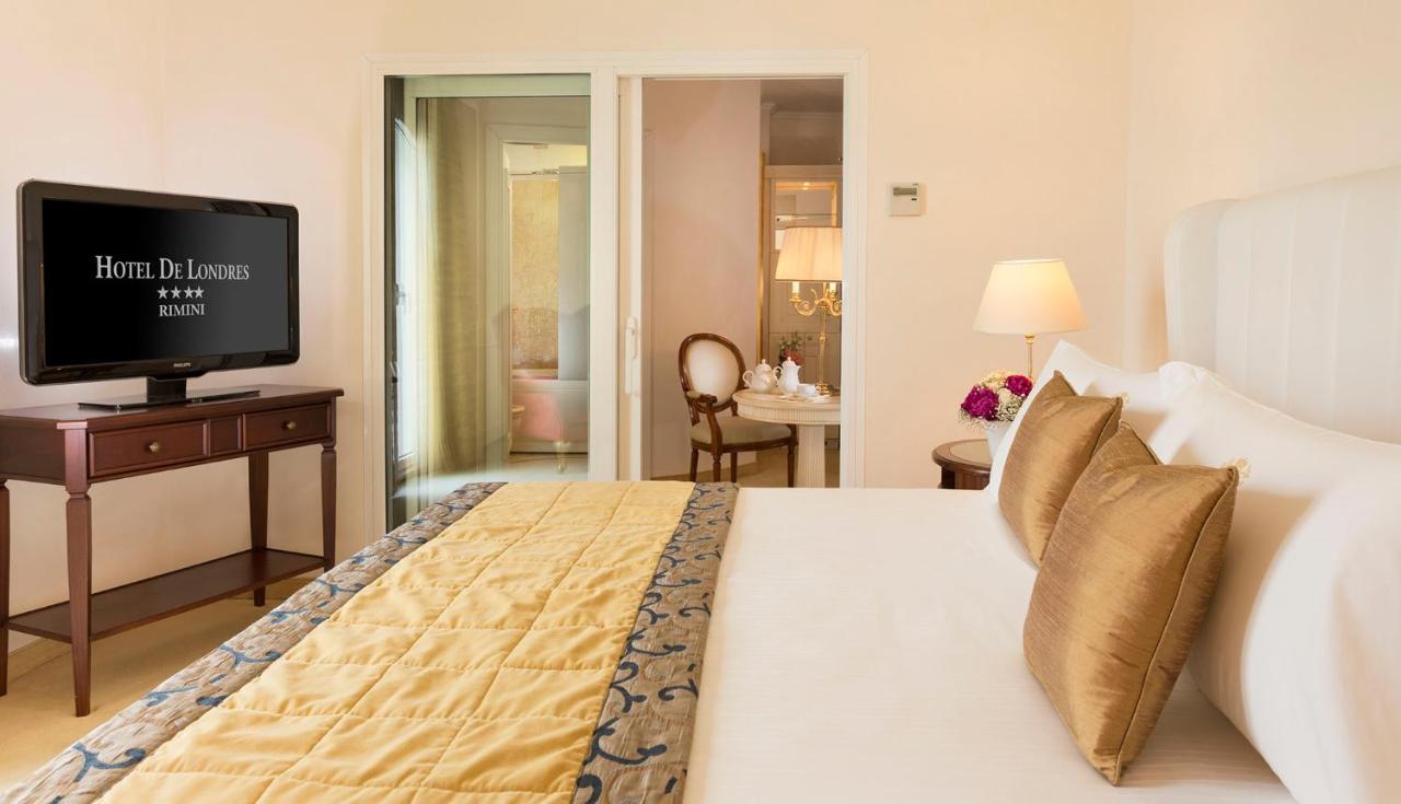 Hotel De Londres Rimini Esterno foto
