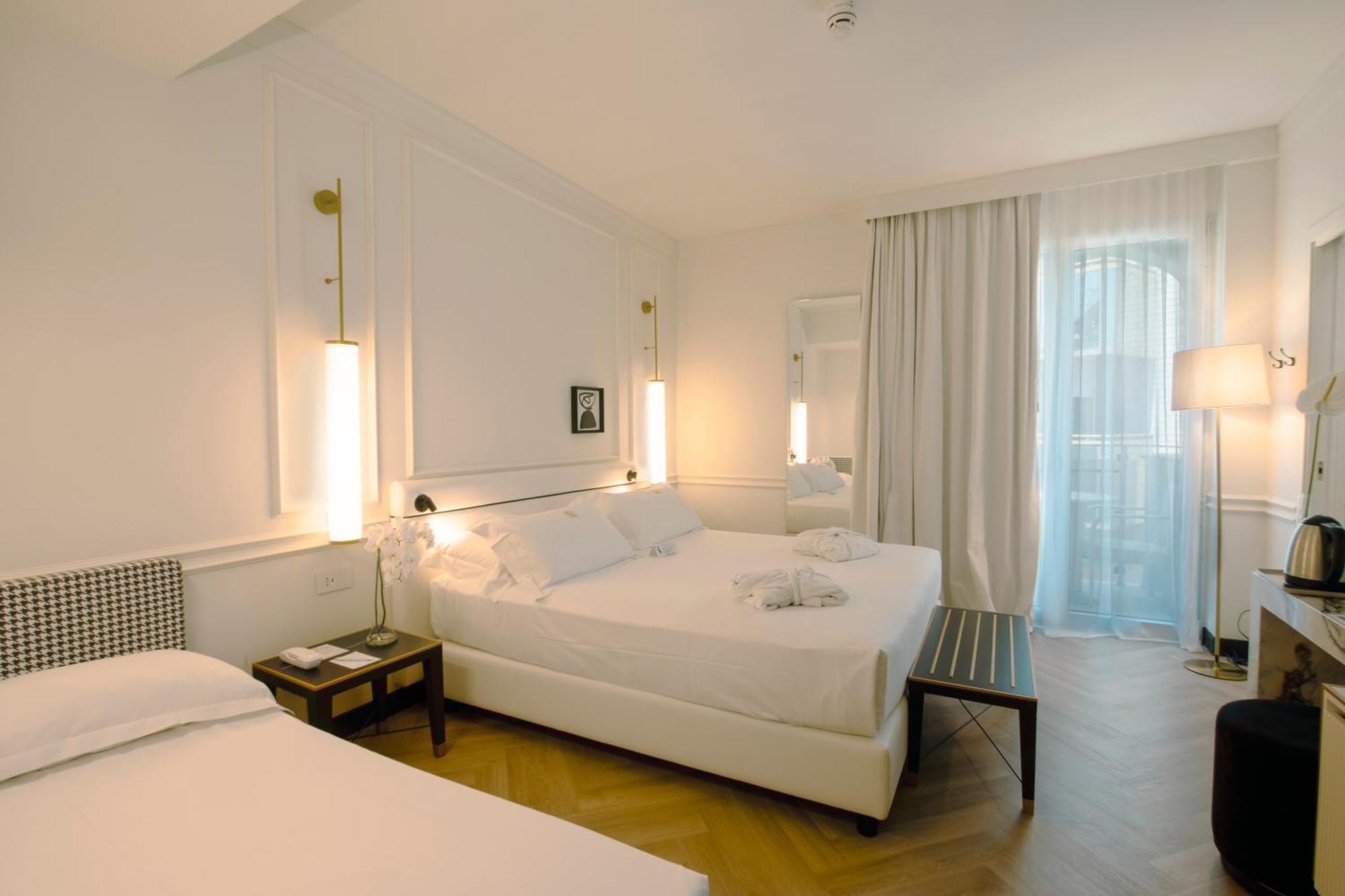 Hotel De Londres Rimini Esterno foto