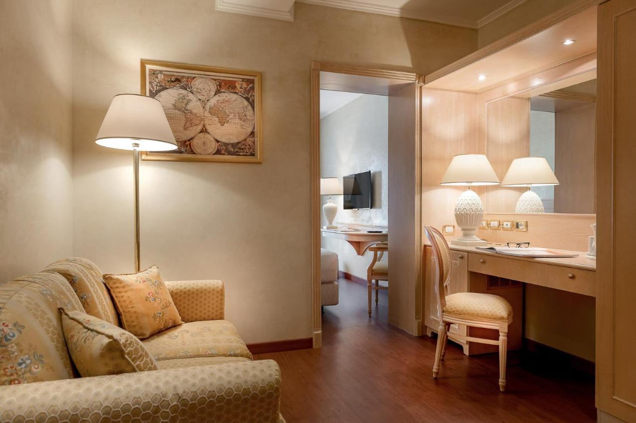 Hotel De Londres Rimini Esterno foto
